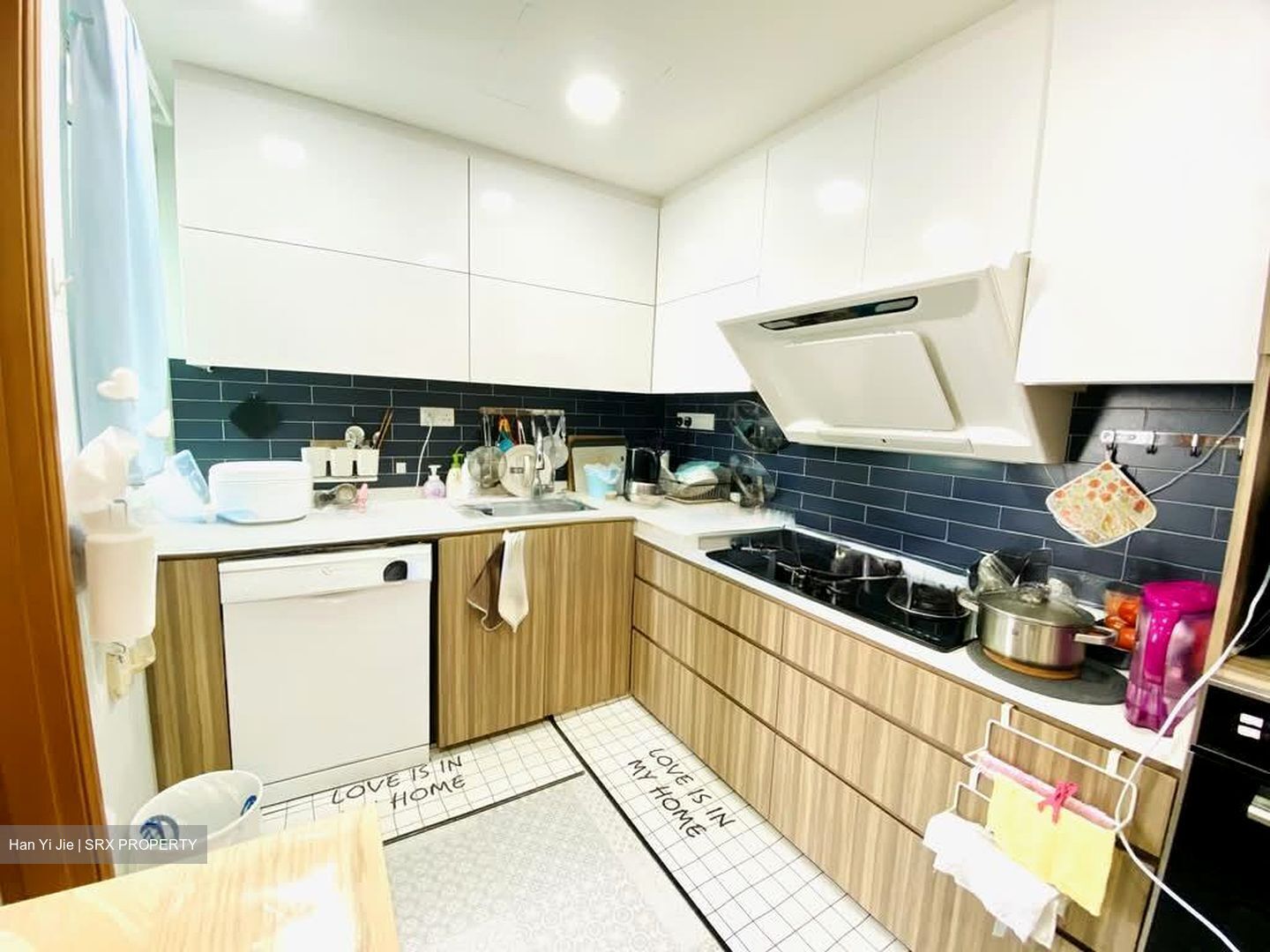 Queens (D3), Condominium #598263051